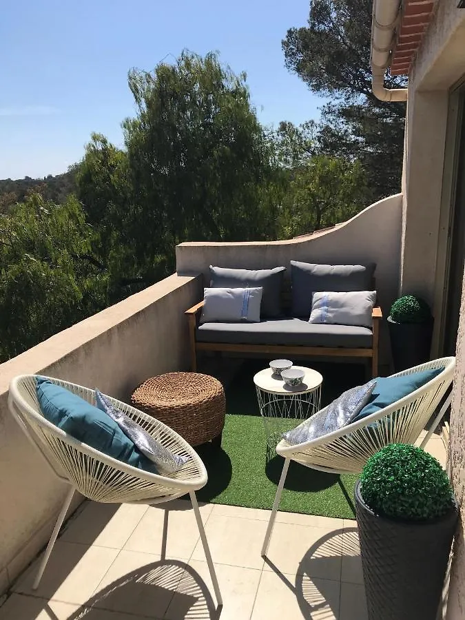 Boulouris - Grand 3 Pieces 5 Personnes Avec Terrasse A 5Min A Pied Des Plages Saint-Raphaël Διαμέρισμα